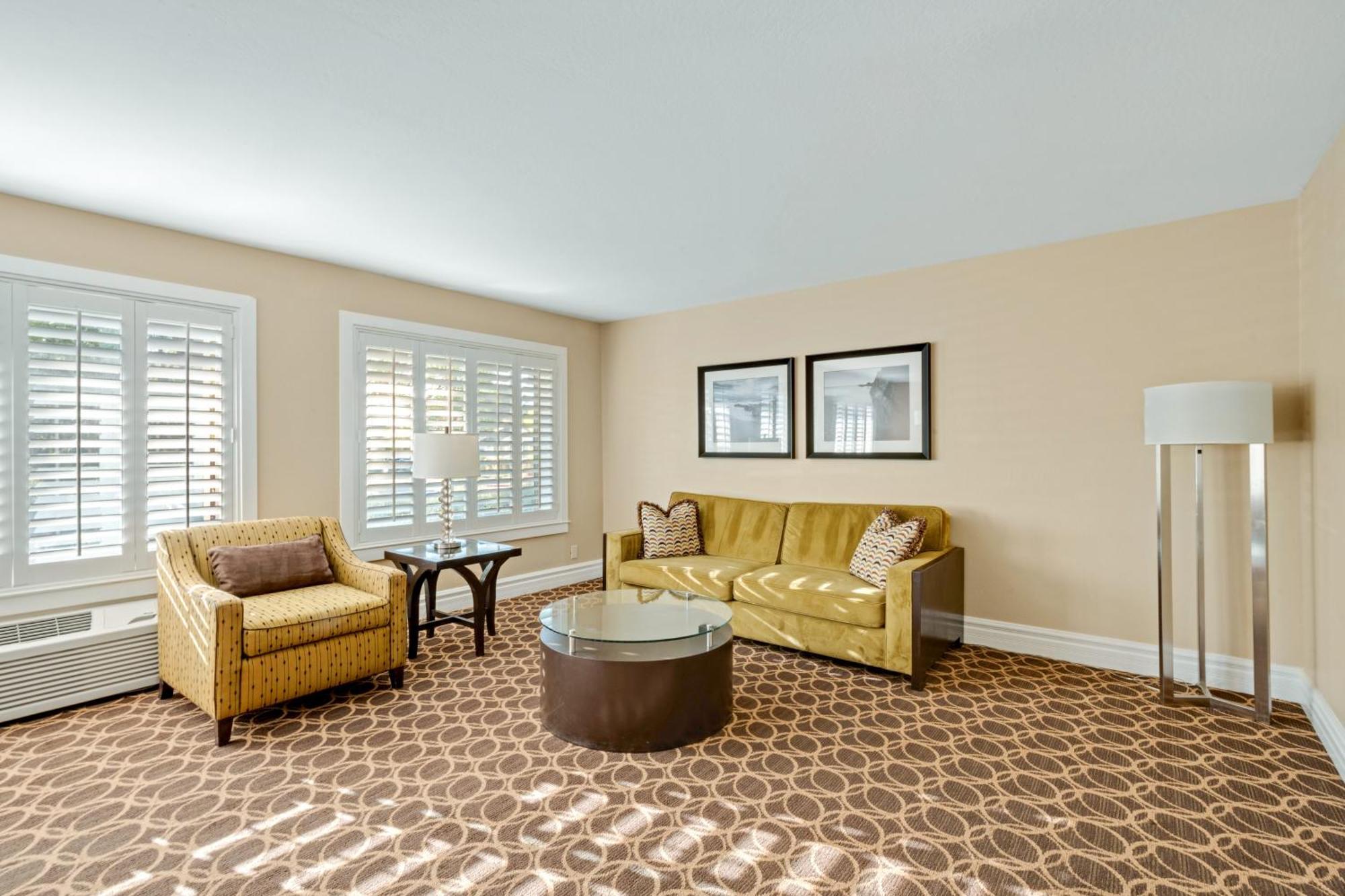 Marin Suites Hotel Corte Madera Exterior photo