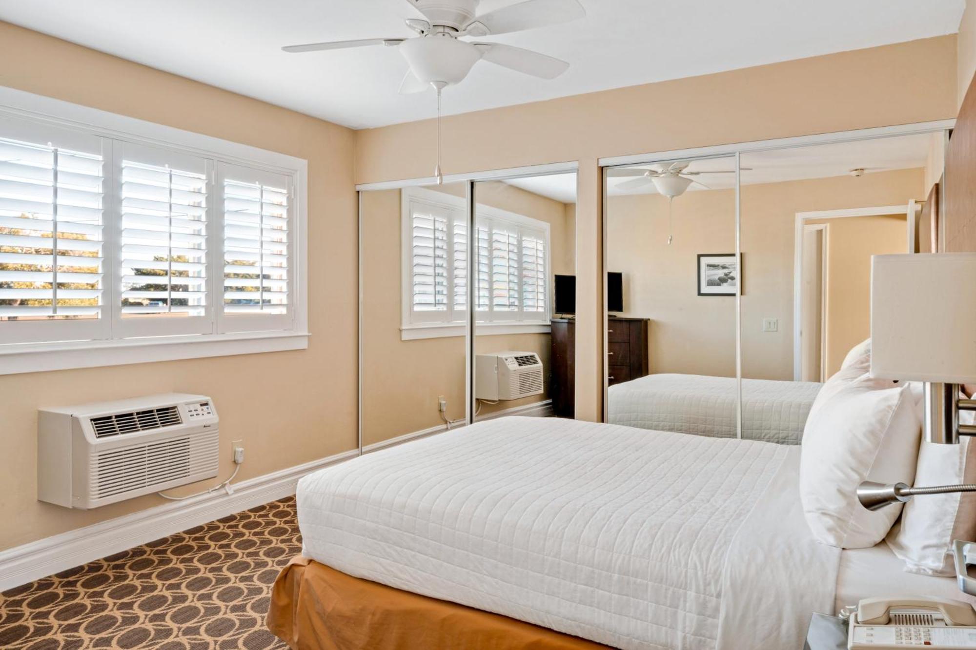 Marin Suites Hotel Corte Madera Exterior photo